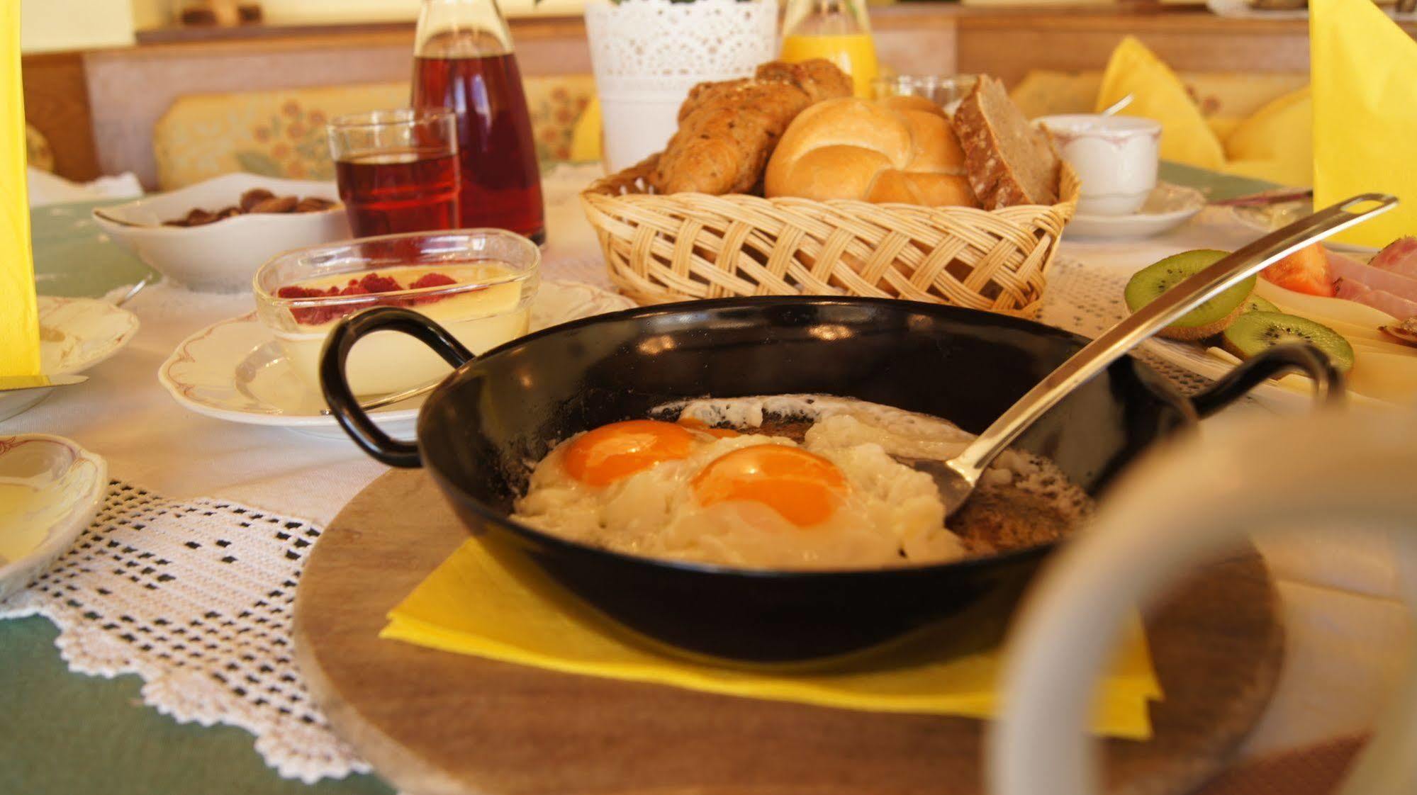 Pension Suedhang Bad Kleinkirchheim Εξωτερικό φωτογραφία